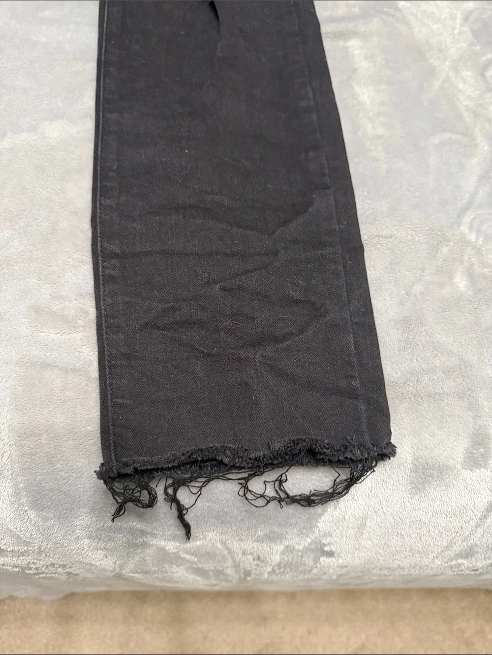 Judy Blue Black Skinny Ripped Jeans style 88137 item 72508